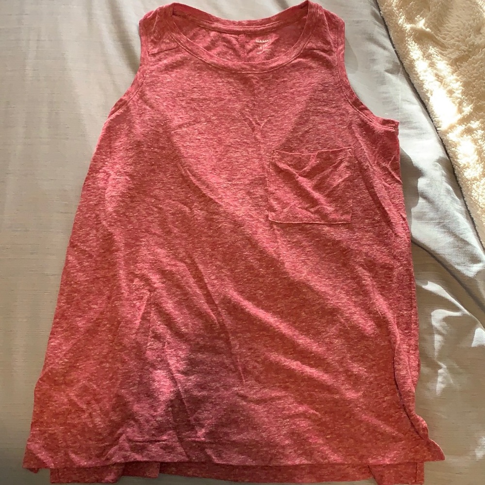 Pink tank top
